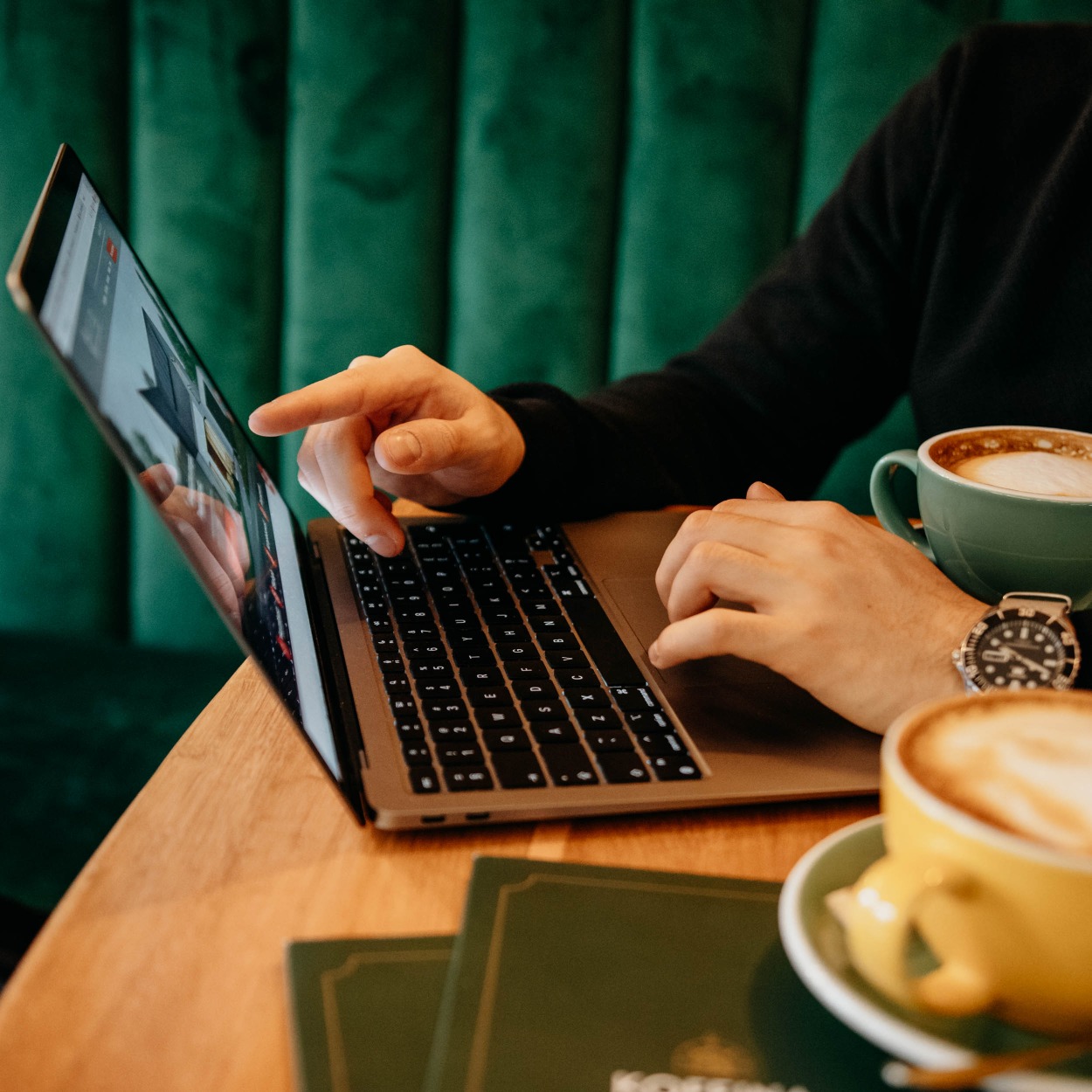 jak zadbać o swoją stronę internetową grafika